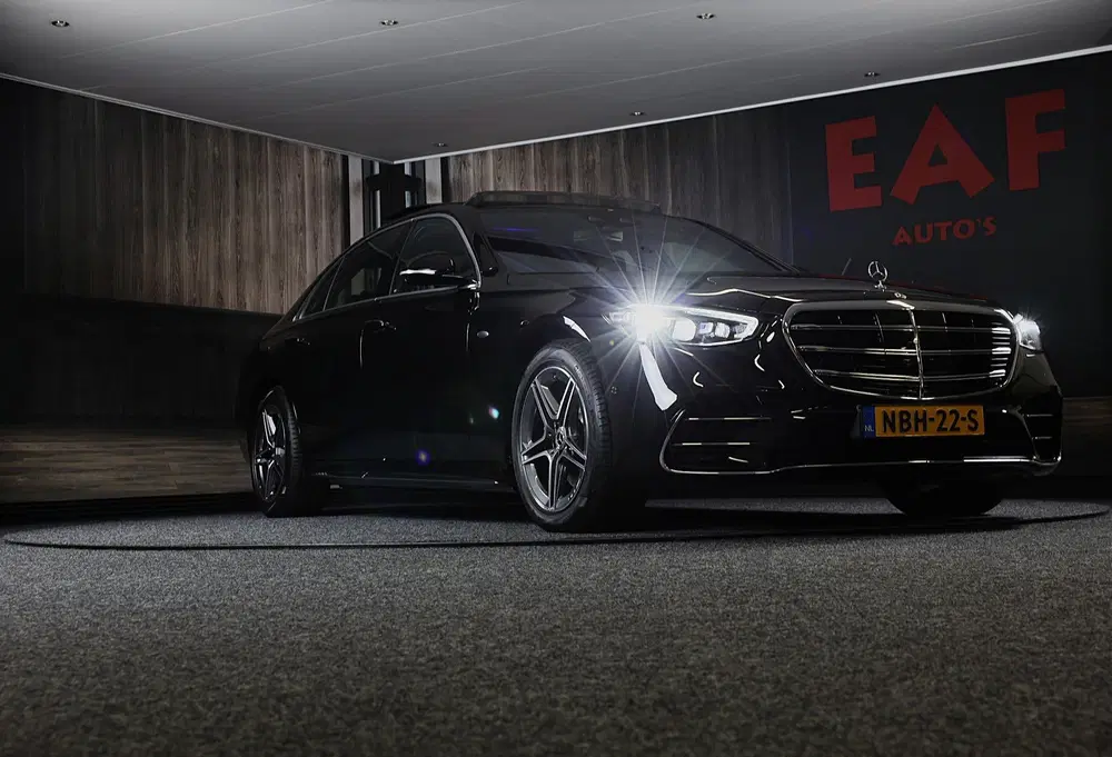Mercedes-Benz S-Klasse 580 e 4MATIC Lang AMG Line uit 2024, foto 3