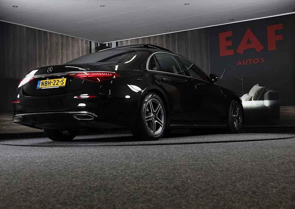 Mercedes-Benz S-Klasse 580 e 4MATIC Lang AMG Line uit 2024, foto 6