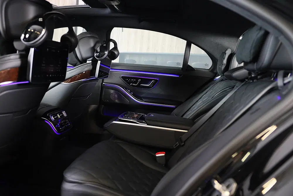 Mercedes-Benz S-Klasse 580 e 4MATIC Lang AMG Line uit 2024, foto 8