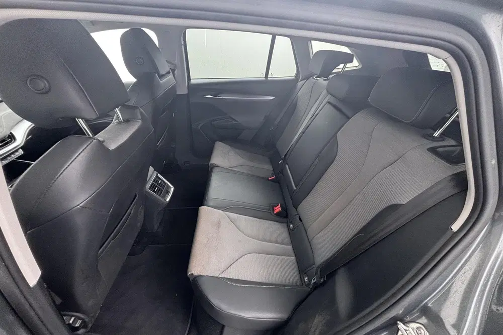 Skoda Enyaq 80 Elektrisch comfort met een vleugje luxe uit 2022, foto 5