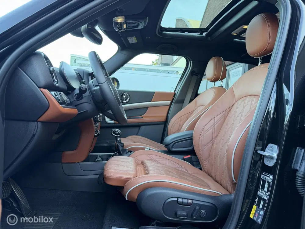 Mini Countryman 1.5 Cooper S E ALL4*JCW-PAKKET*PANO-DAK*AC uit 2023, foto 9