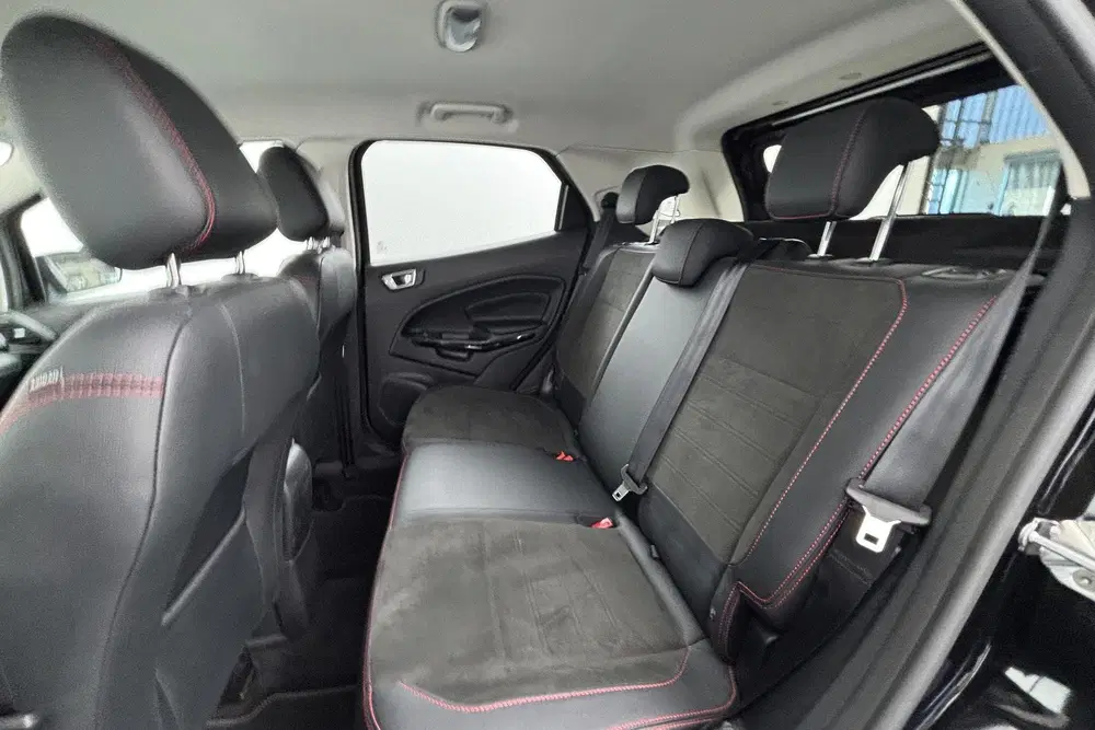 Ford EcoSport 1.0 EcoBoost ST-Line uit 2021, foto 5