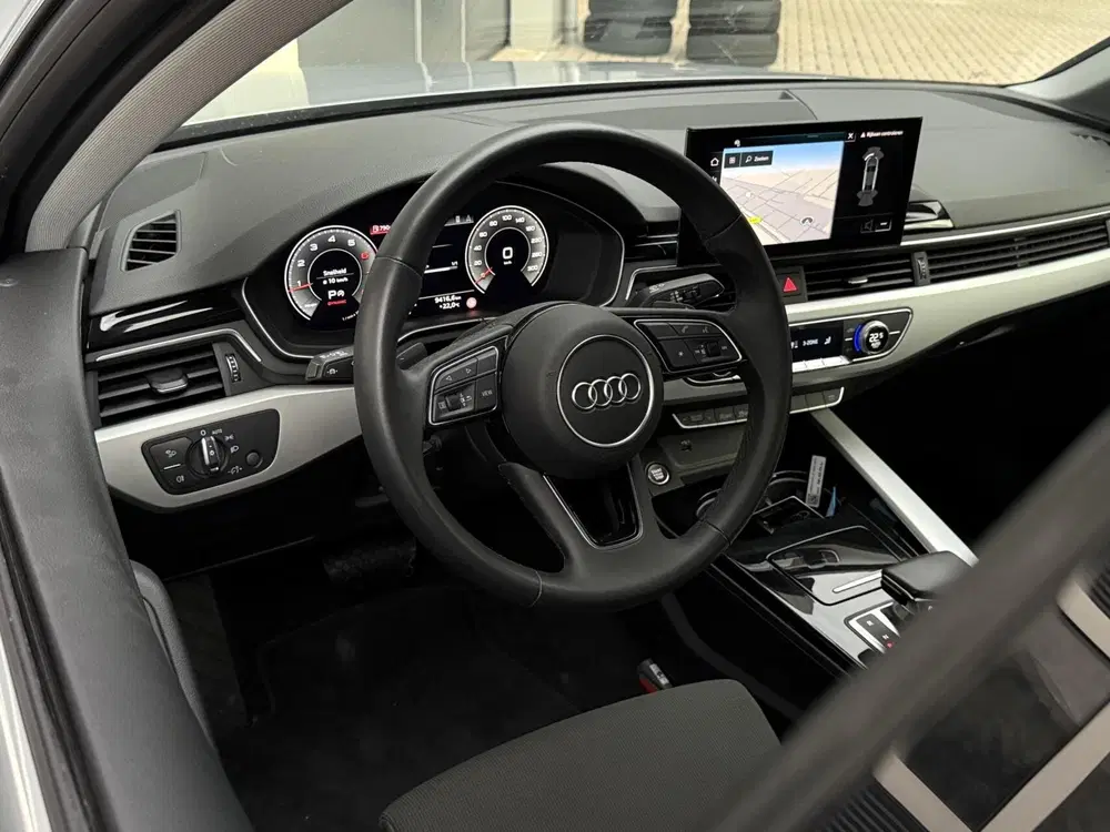 Audi A4 35 TFSI Advanced Edition uit 2023, foto 8
