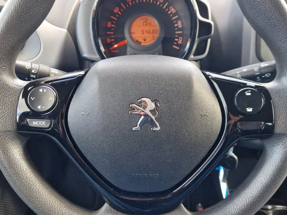 Peugeot 108 1.0 e-VTi Active Airco uit 2020, foto 15