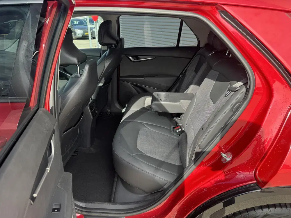 Kia Niro DynamicLine 64.8 kWh SOH 100% uit 2022, foto 6