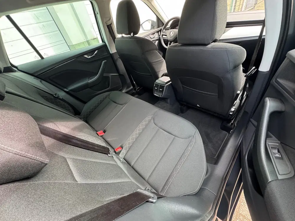 Skoda Kamiq 1.0 TSI Ambition virtual uit 2019, foto 9