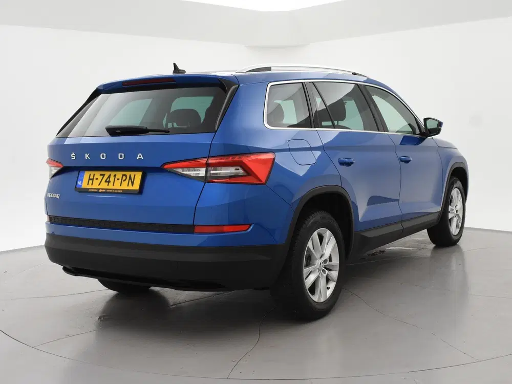 Skoda Kodiaq 1.5 TSI 150 PK DSG AUT. *RACE BLUE METALLI uit 2020, foto 2
