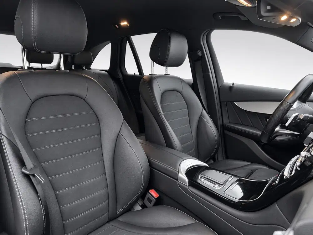 Mercedes-Benz GLC 300e 4MATIC Business Solution AMG N uit 2021, foto 10