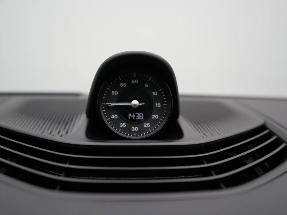 Porsche Taycan 4 93 kWh 380pk uit 2023, foto 15
