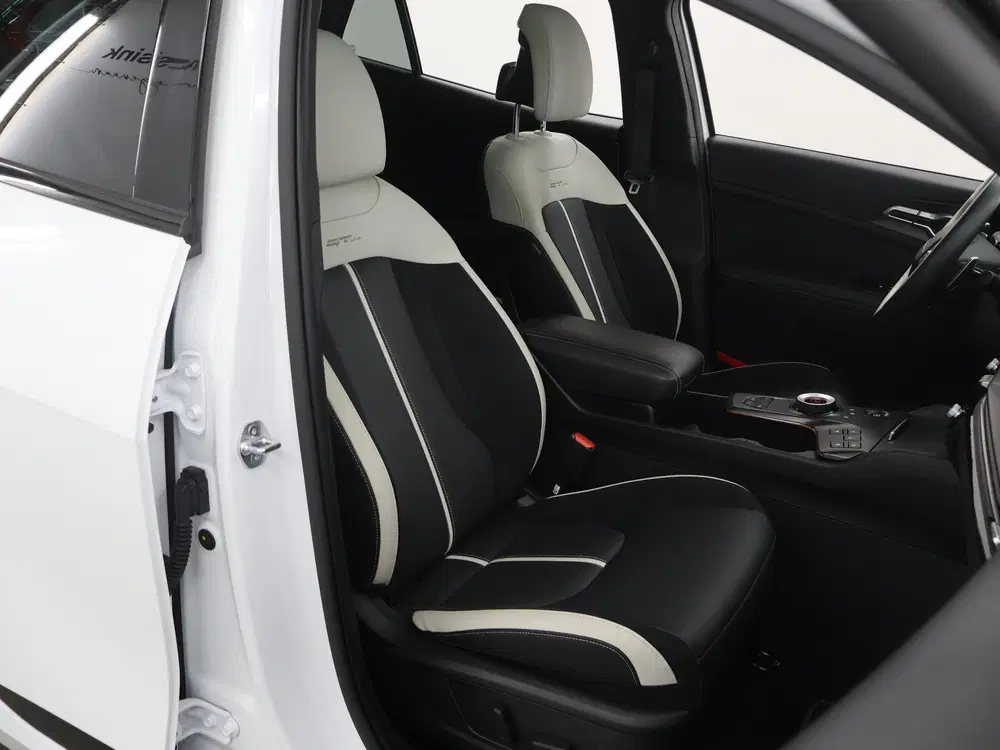 Kia Sportage 1.6 T-GDi Hybrid GT-PlusLine uit 2025, foto 10