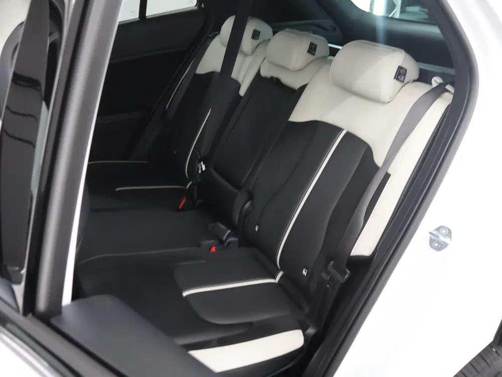 Kia Sportage 1.6 T-GDi Hybrid GT-PlusLine uit 2025, foto 11