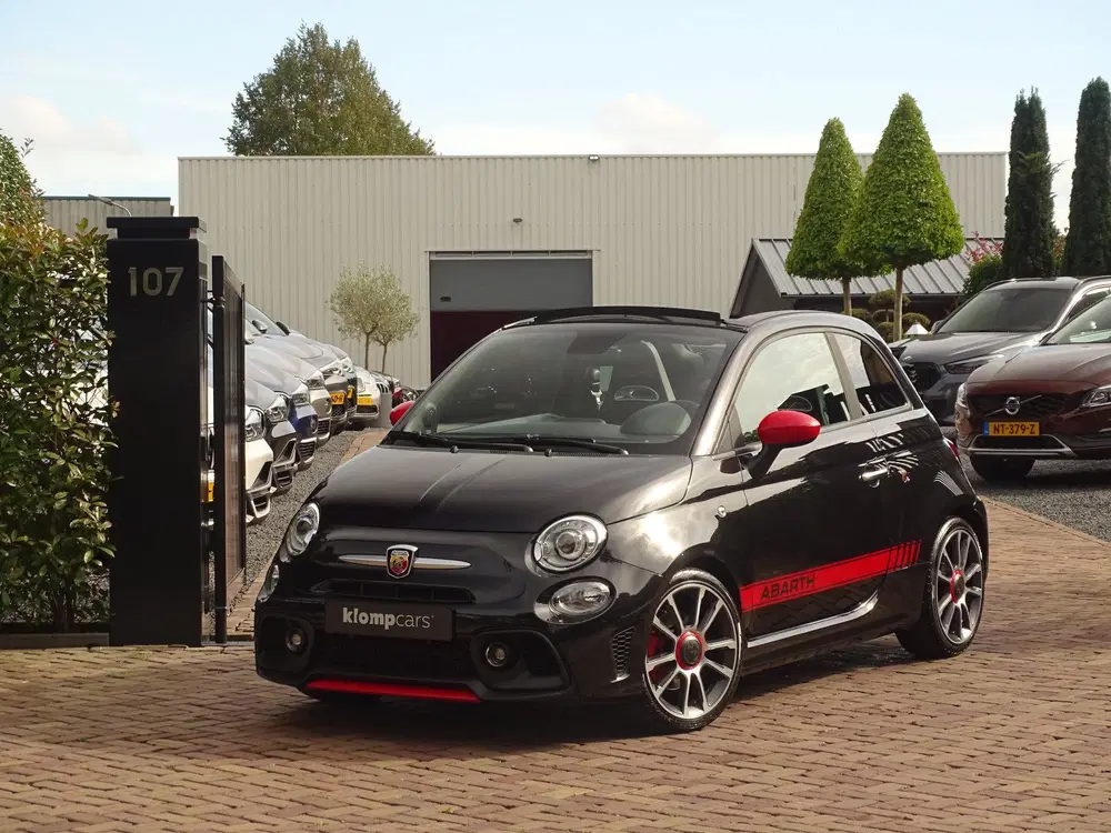 Abarth 595C 1.4 T-Jet Abarth Turismo uit 2022, foto 4