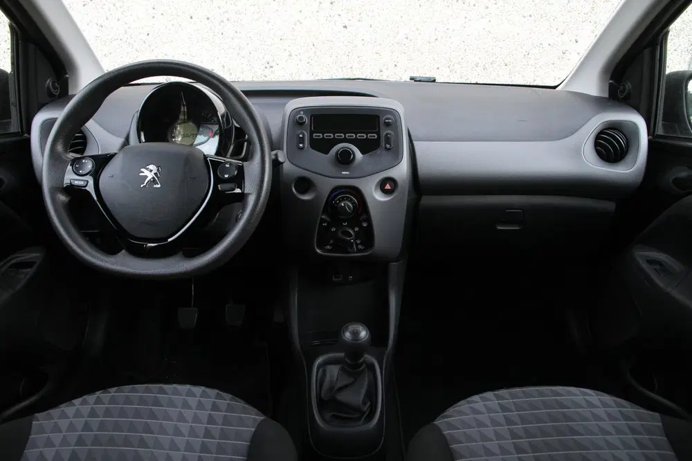Peugeot 108 1.0 e-VTi Active uit 2022, foto 11