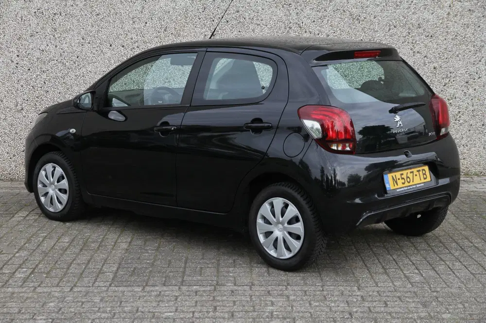 Peugeot 108 1.0 e-VTi Active uit 2022, foto 9