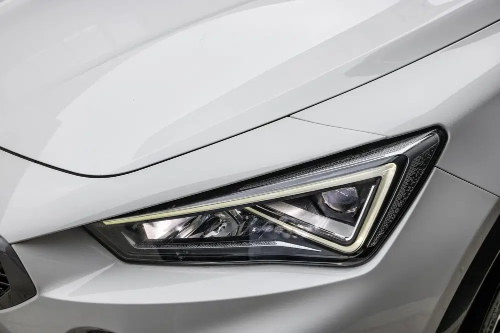 Cupra Formentor 1.4 e-Hybrid Business uit 2024, foto 10