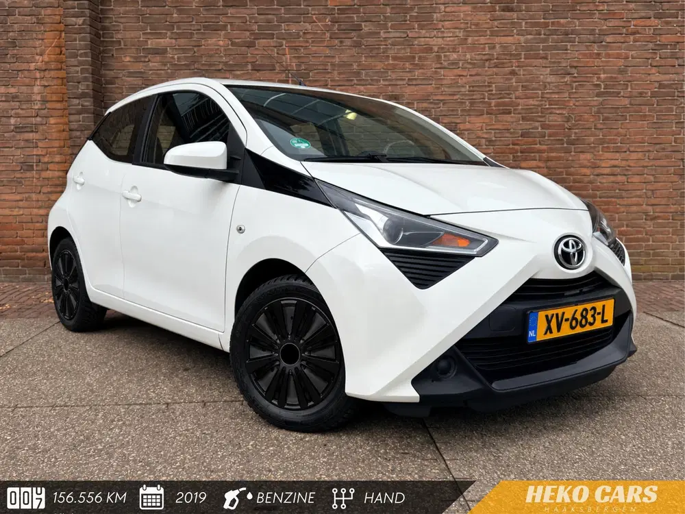 Toyota Aygo 1.0 VVT-i x-play·Carplay·Camera·Airco·Deal uit 2019