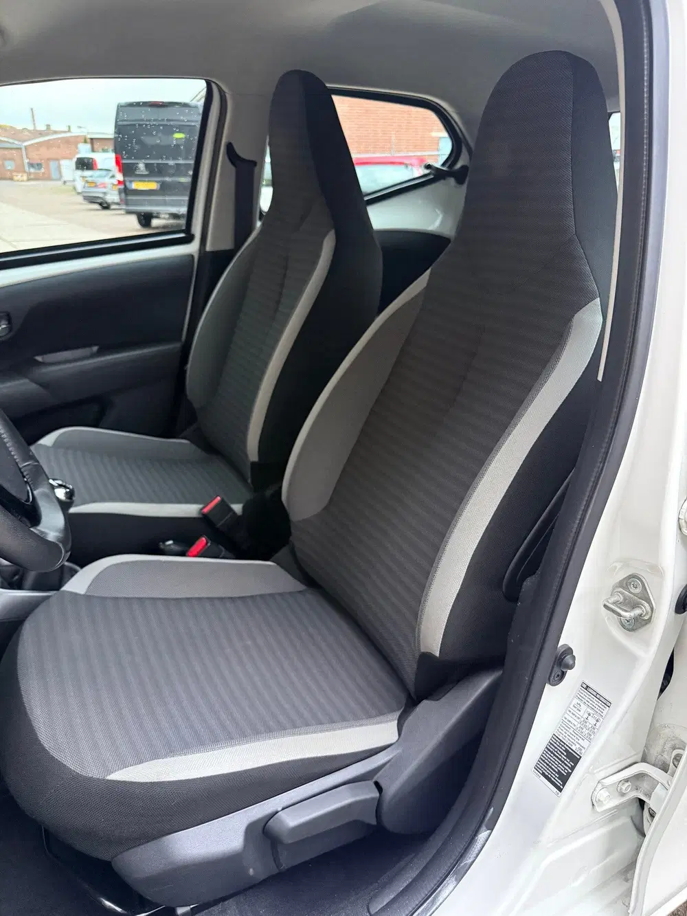 Toyota Aygo 1.0 VVT-i x-play·Carplay·Camera·Airco·Deal uit 2019, foto 11