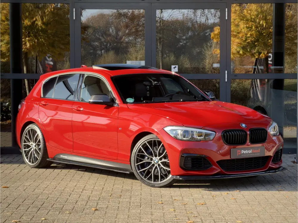BMW 1-serie M140i Edition Shadow Executive Ori NL uit 2020, foto 2