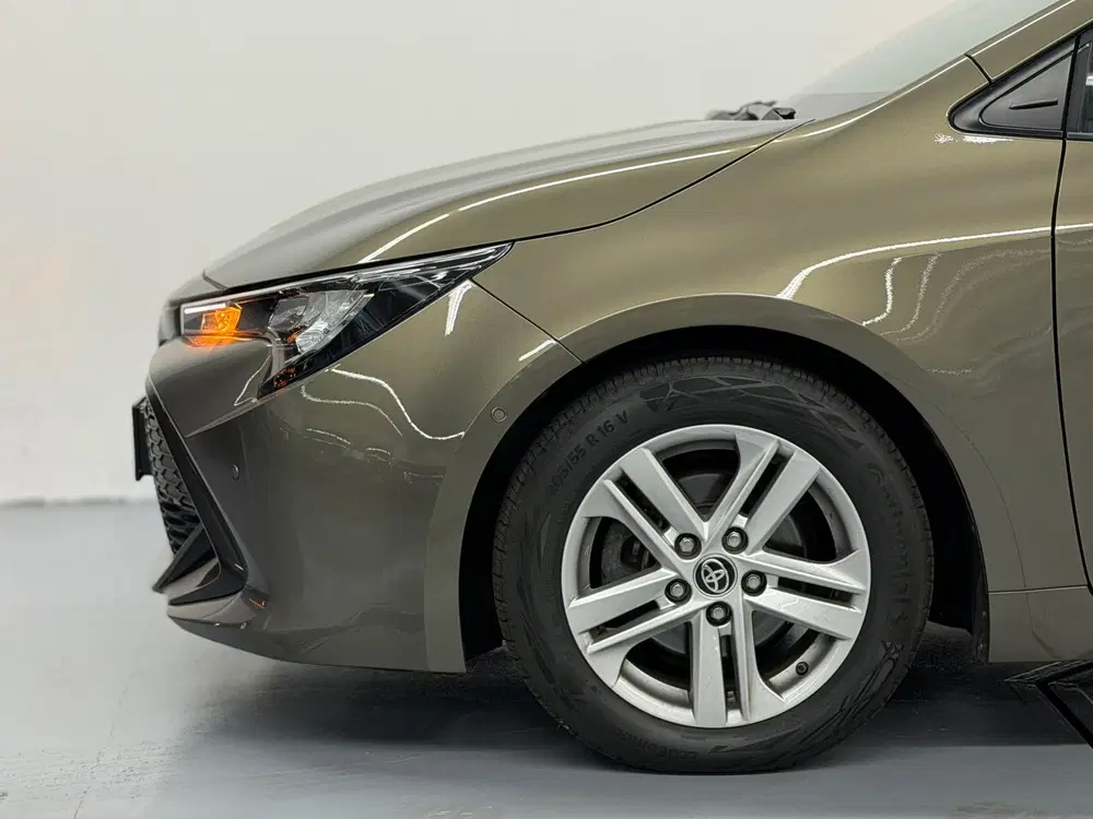Toyota Corolla 1.8 Hybrid Active Camera Stoelverwar Deale uit 2022, foto 4