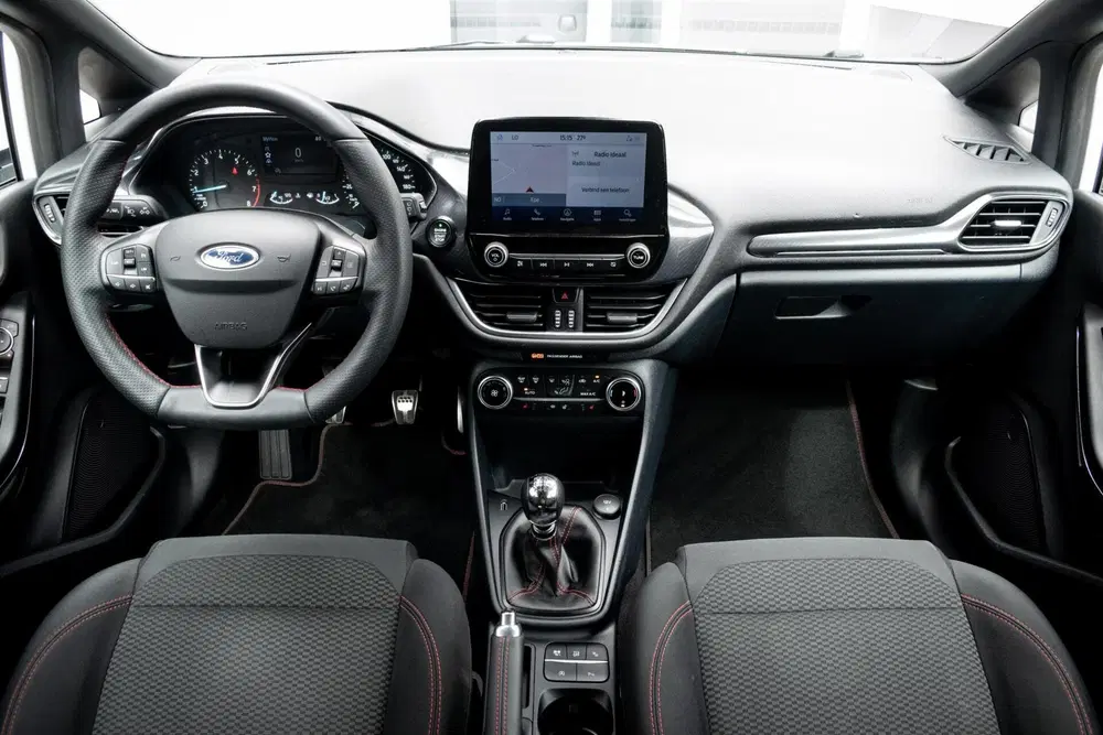 Ford Fiesta 1.0 EcoBoost Hybrid ST-Line uit 2021, foto 3