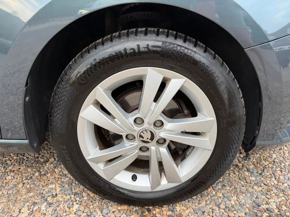 Skoda Fabia 1.0 TSI Style PANORAMADAK.XEON-LED.ADAPTIE uit 2020, foto 5