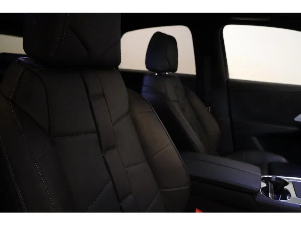DS Automobiles DS 7 DS DS 7 Crossback e-Tense 300 4x4 So Chic uit 2020, foto 9
