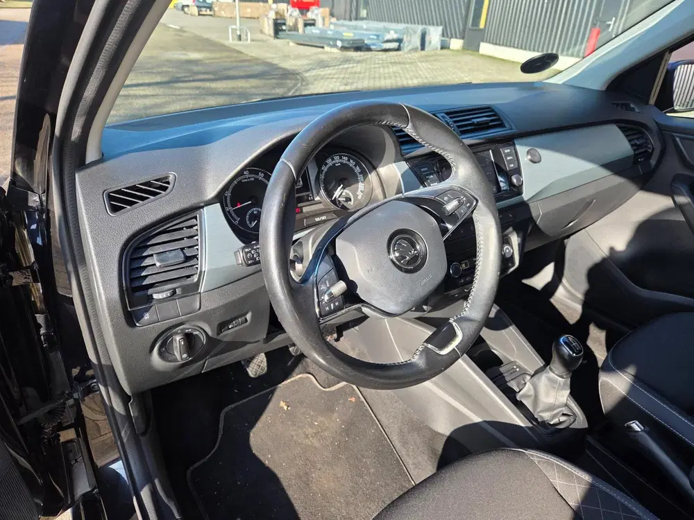 Skoda Fabia 1.0 Climate Ontrol Cruise Pdc uit 2021, foto 15
