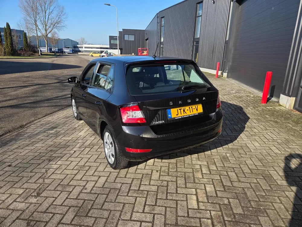 Skoda Fabia 1.0 Climate Ontrol Cruise Pdc uit 2021, foto 5
