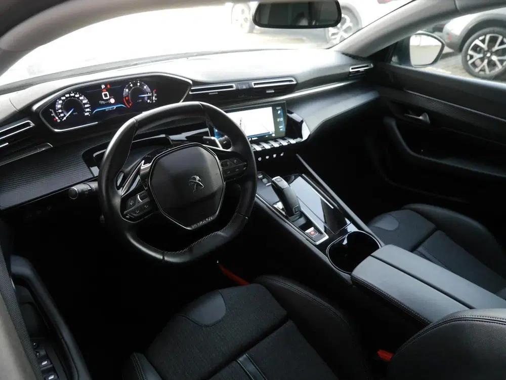 Peugeot 508 1.2 PureTech Allure Pack Business uit 2022, foto 10