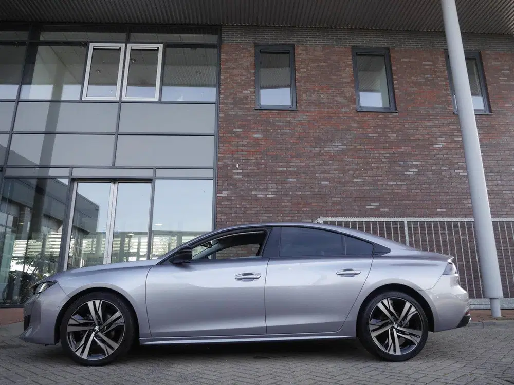 Peugeot 508 1.2 PureTech Allure Pack Business uit 2022, foto 6