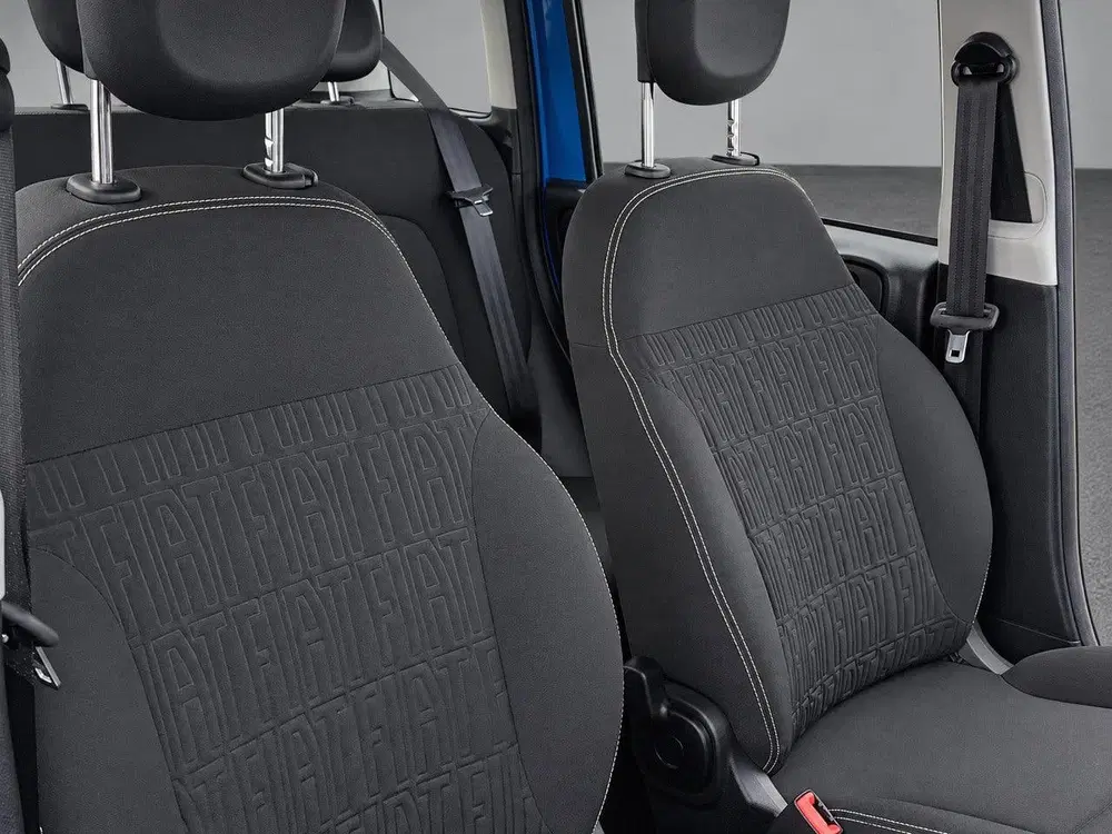 Fiat Panda 1.0 Hybrid Urban uit 2024, foto 10