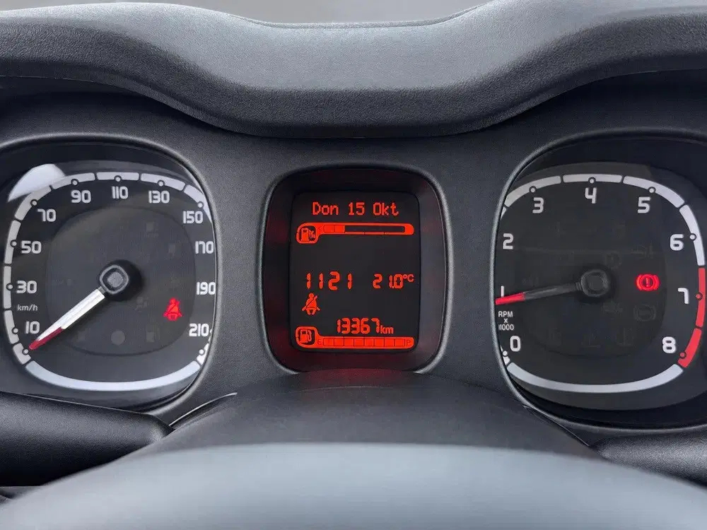 Fiat Panda 1.0 Hybrid Urban uit 2024, foto 15