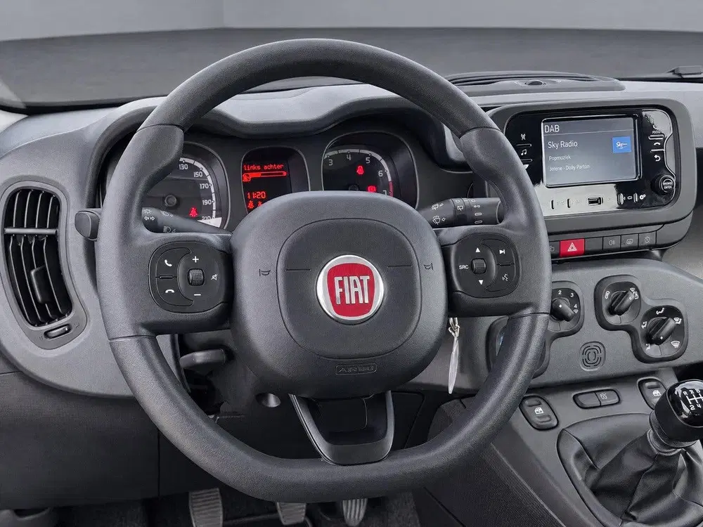 Fiat Panda 1.0 Hybrid Urban uit 2024, foto 8