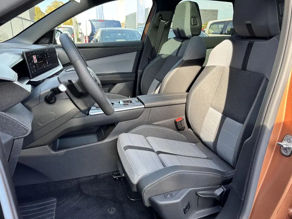 Opel Grandland 73kWh 213pk GS uit 2025, foto 10