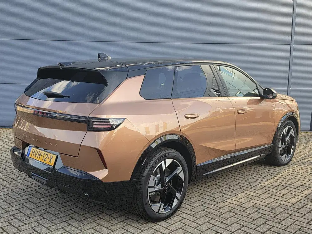 Opel Grandland 73kWh 213pk GS uit 2025, foto 5