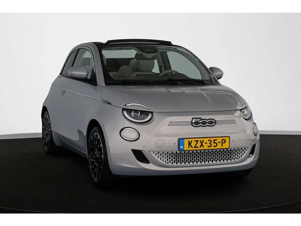 Fiat 500C La Prima 42 kWh Cabrio Leder Stoelverwarmi uit 2024, foto 2