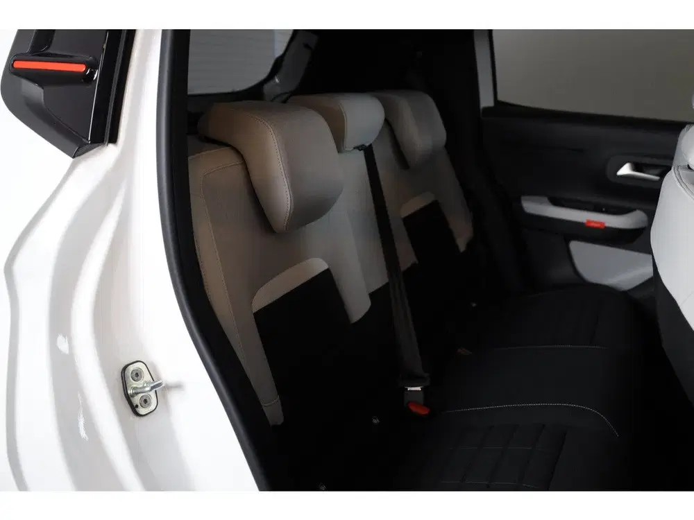 Citroën C3 Turbo 100 Max Camera uit 2024, foto 14