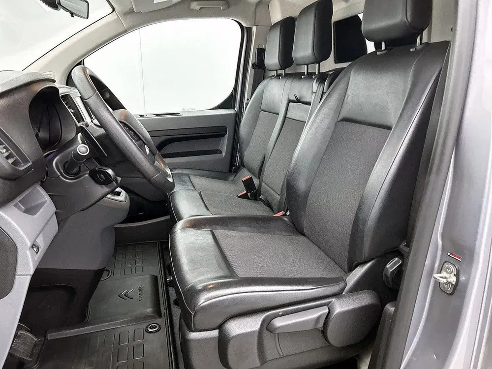 Citroën Jumpy Club M 120pk Automaat uit 2021, foto 13