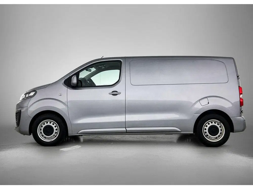Citroën Jumpy Club M 120pk Automaat uit 2021, foto 2