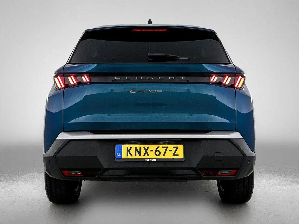 Peugeot 5008 210pk Allure 73 kWh 7p Automaat uit 2026, foto 7