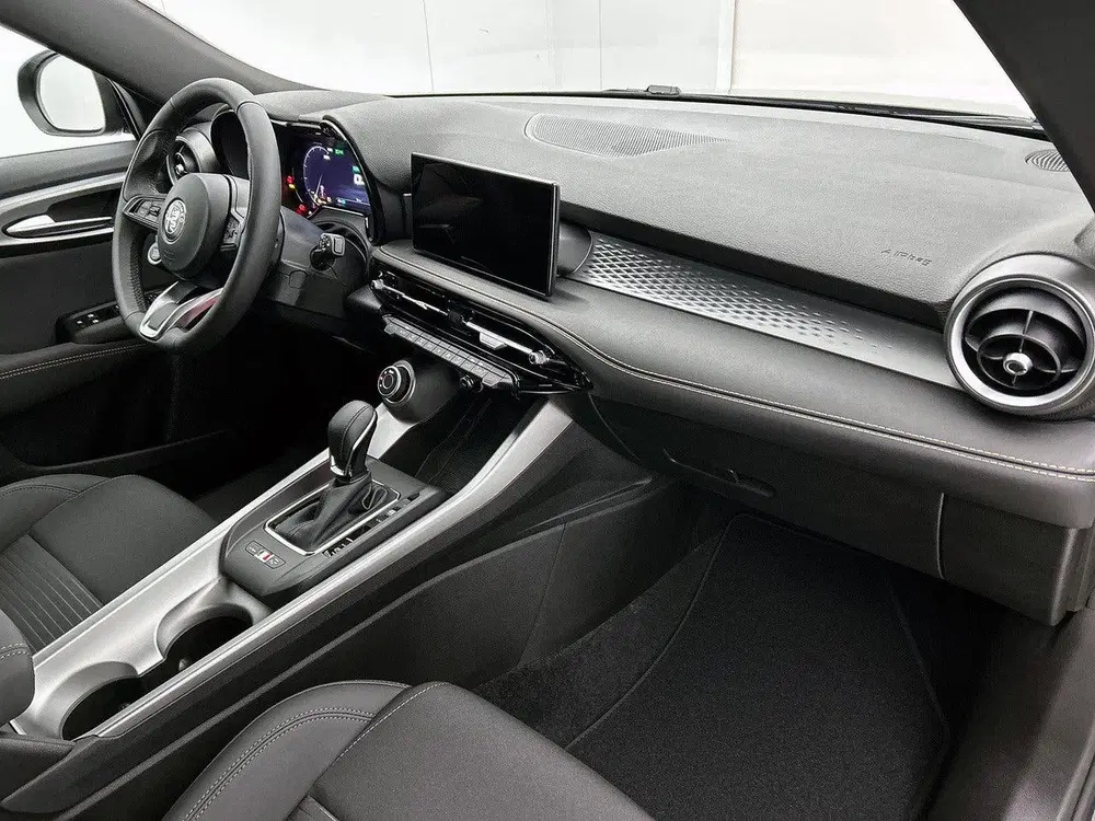 Alfa Romeo Tonale 1.3T PHEV Sprint 280pk Automaat uit 2026, foto 11