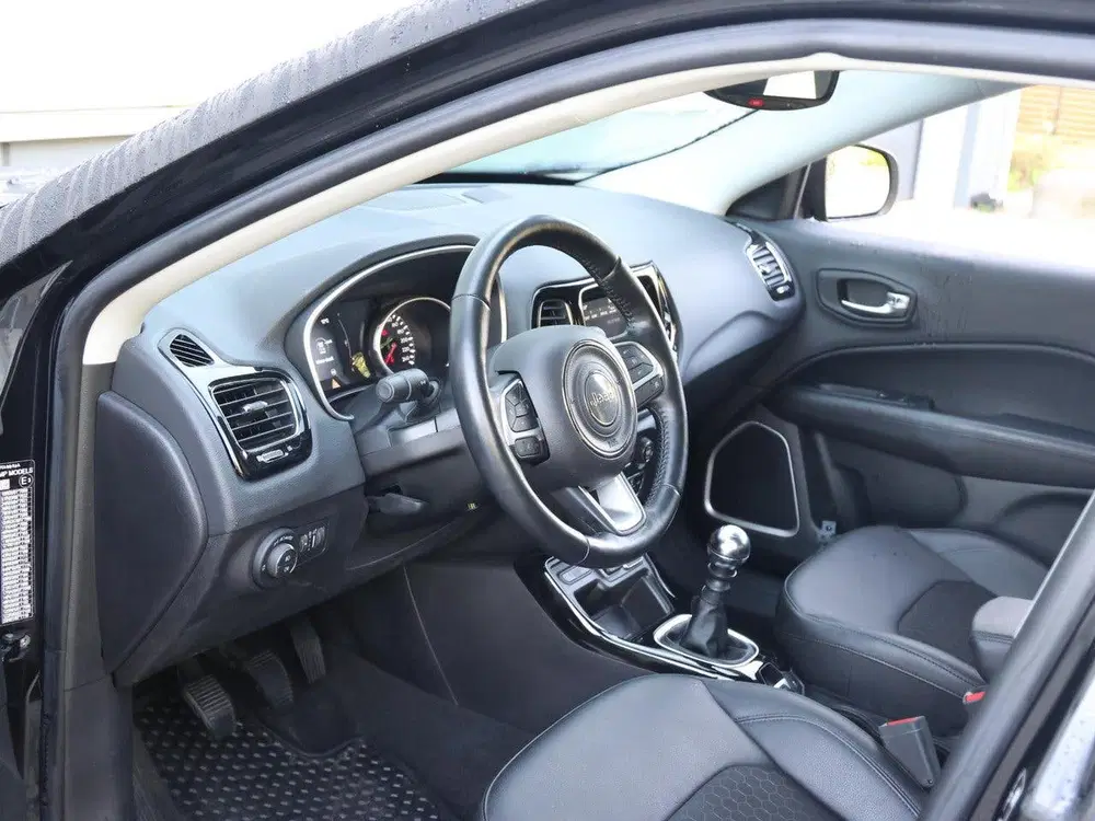 Jeep Compass 1.3 130pk Night Eagle uit 2021, foto 10