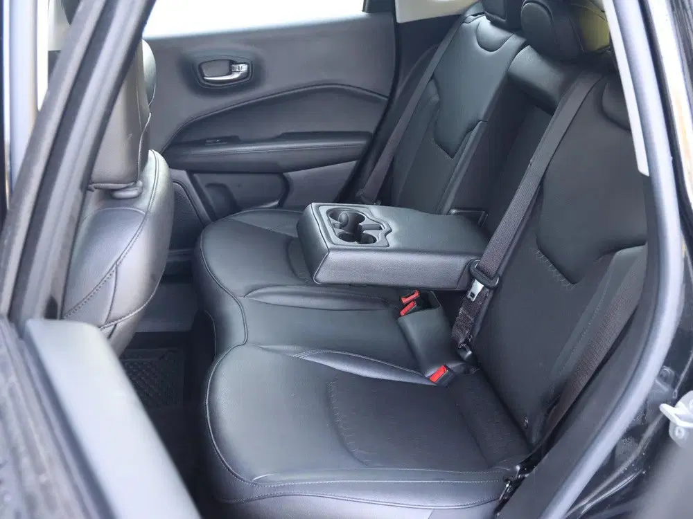 Jeep Compass 1.3 130pk Night Eagle uit 2021, foto 15