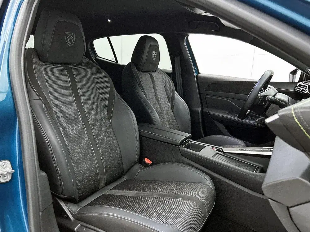 Peugeot 408 GT Hybrid 145pk Automaat uit 2026, foto 14