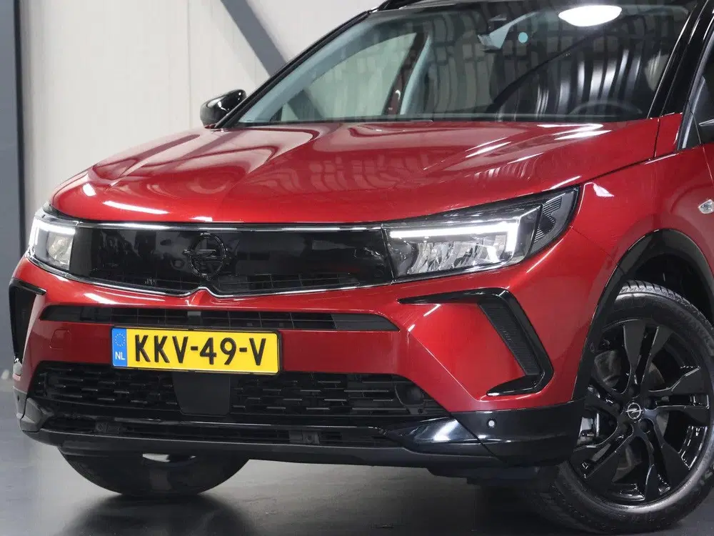 Opel Grandland 1.6 Turbo 225PK Plug-In Hybrid GS Line uit 2024, foto 5