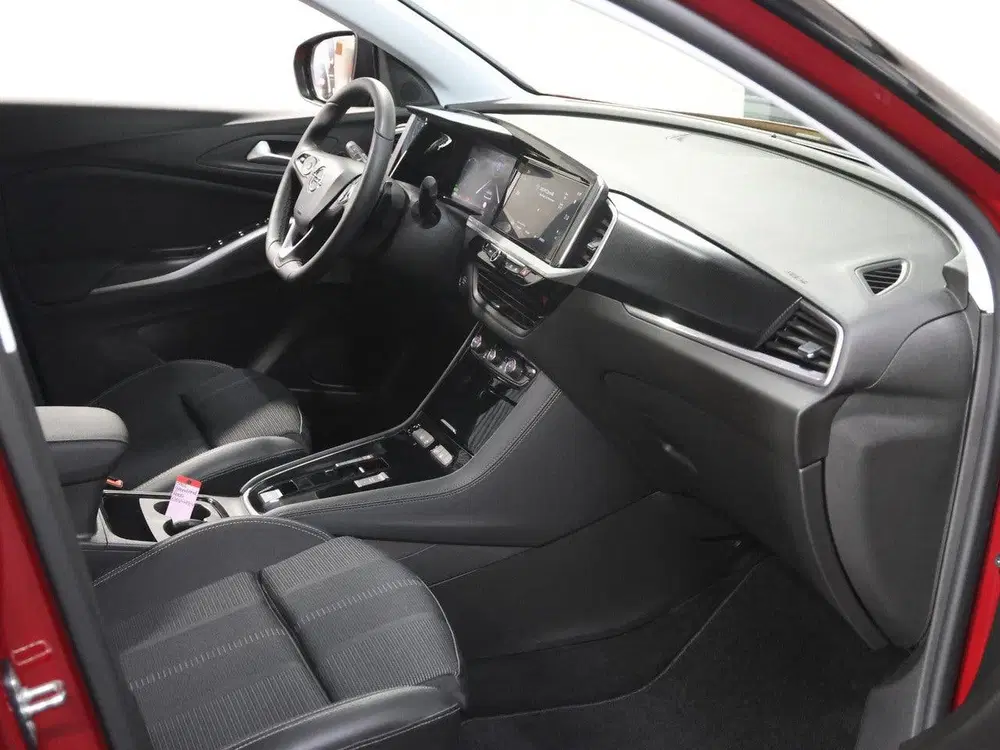 Opel Grandland 1.6 Turbo 225PK Plug-In Hybrid GS Line uit 2024, foto 8