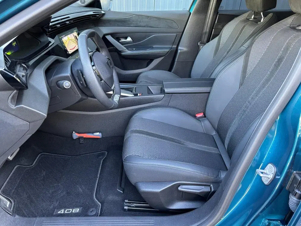 Peugeot 408 145pk Hybrid GT Automaat uit 2026, foto 13