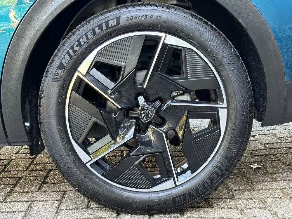 Peugeot 408 145pk Hybrid GT Automaat uit 2026, foto 6