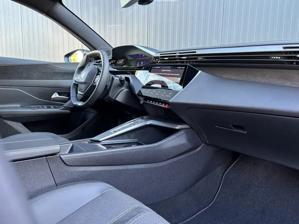 Peugeot 408 145pk Hybrid GT Automaat uit 2026, foto 7