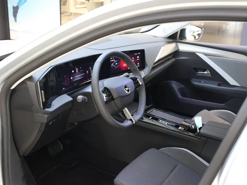 Opel Astra Electric Edition 54 kWh uit 2025, foto 11